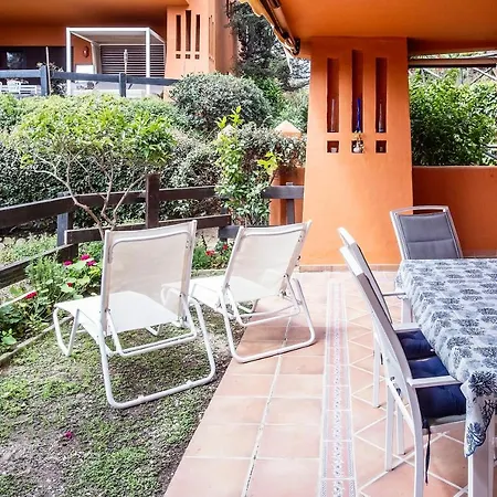 Bougainvillea Bay Apartment *